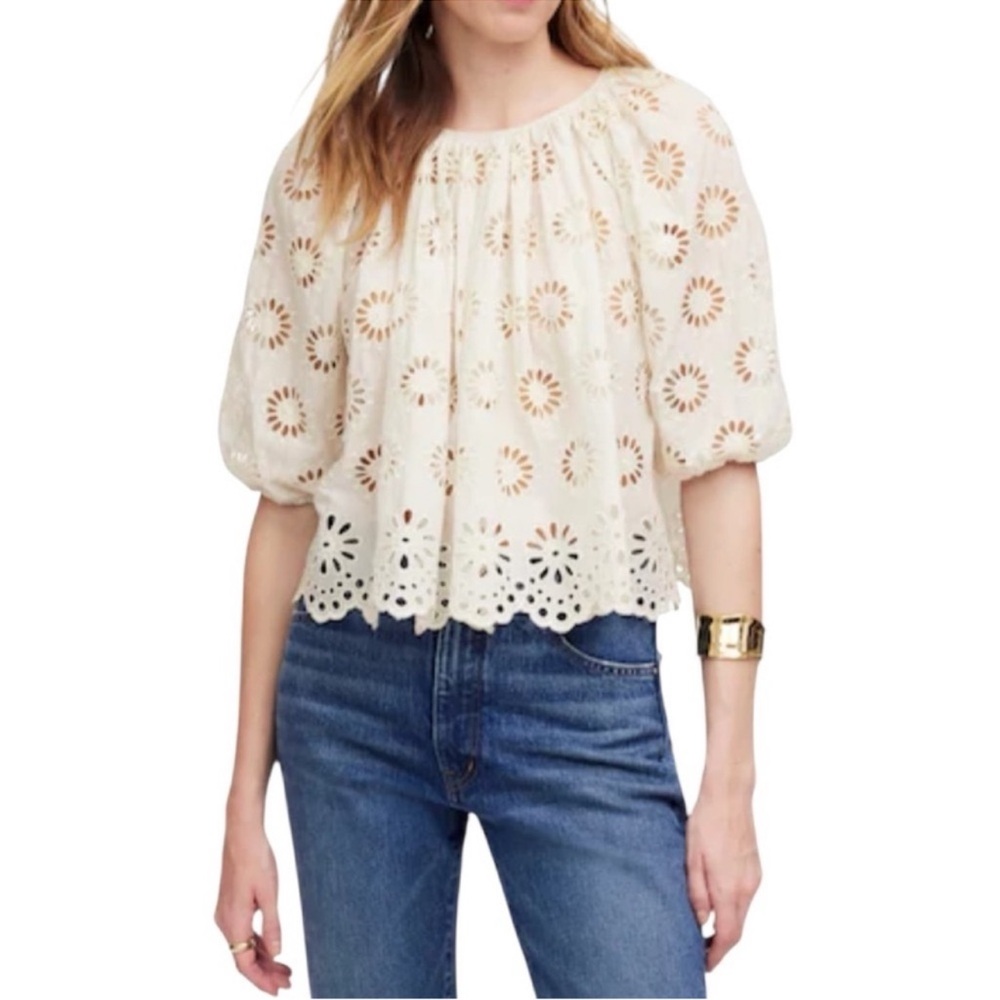 Madewell Embroidered Shirred Puff-Sleeve Top in Floral Eyelet - Picture 2 of 8